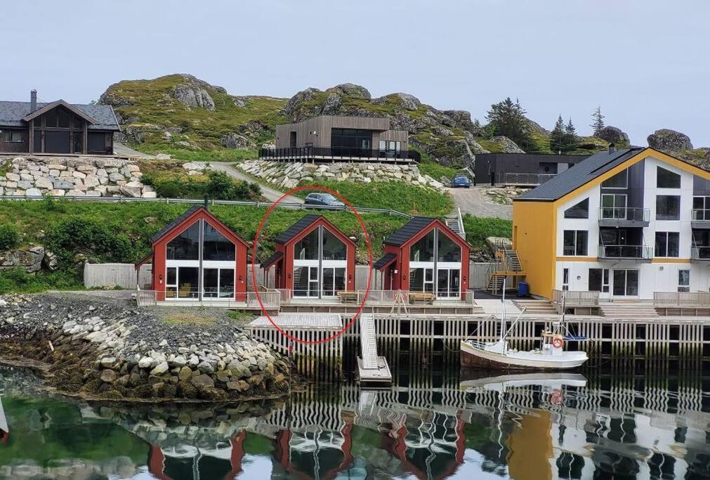 Nydelig Rorbusuite i Ballstad, Lofoten Eksteriør bilde