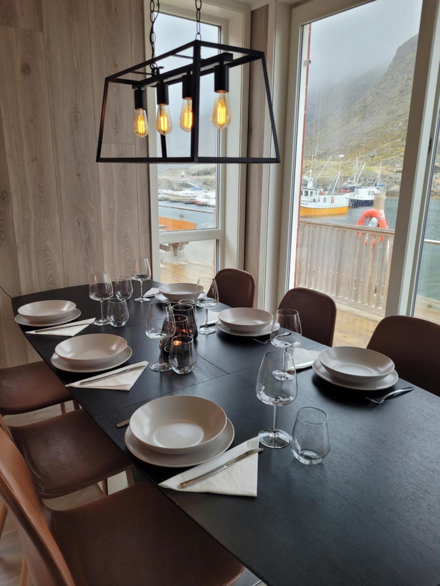 Nydelig Rorbusuite i Ballstad, Lofoten Eksteriør bilde